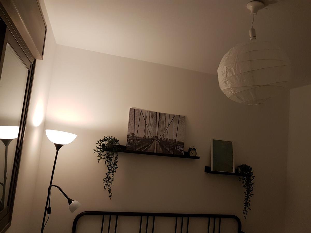 Private Bed/Bathroom In Нетания Екстериор снимка