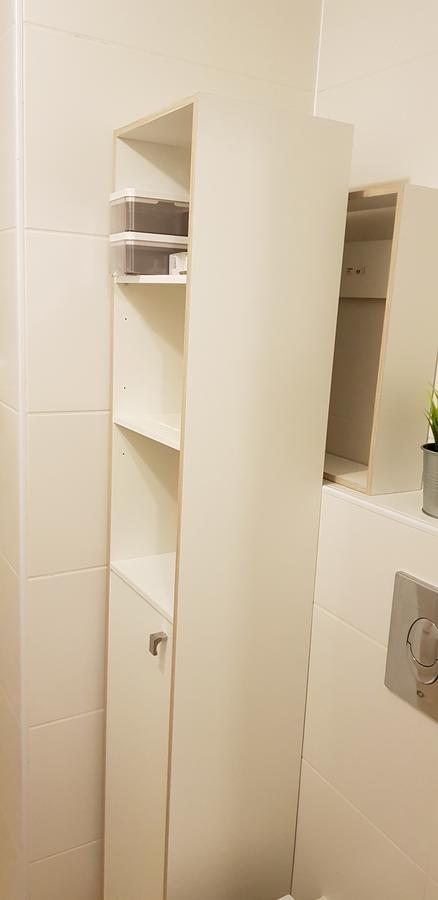 Private Bed/Bathroom In Нетания Екстериор снимка